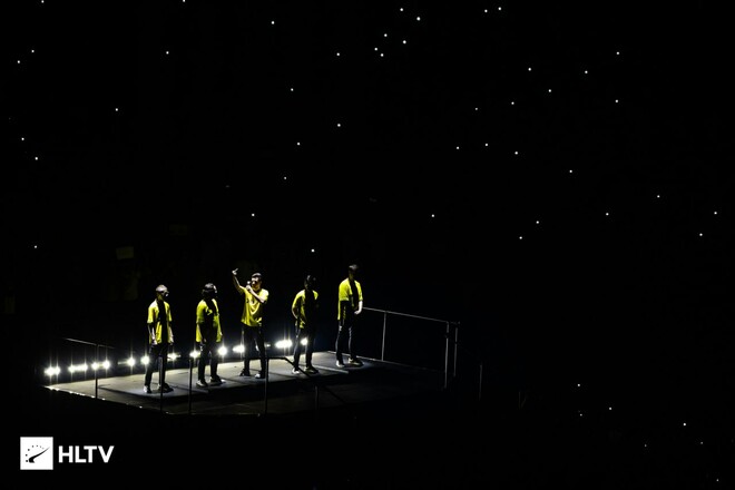 ВИДЕО. Капитан Vitality показал средний палец американским фанатам