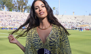 ФОТО. Яскрава телеведуча, яка затьмарила своєю красою КЧС