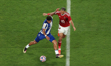 ВИДЕО. Порту и Аль-Ахли забили три гола за три минуты