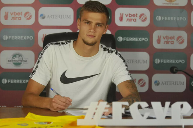 Два клуба Украинской Премьер-лиги намерены подписать голкипера Ворсклы