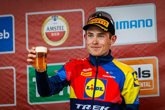 Маттіас Ск’єлмосе виграв гонку Andorra MoraBanc Classica