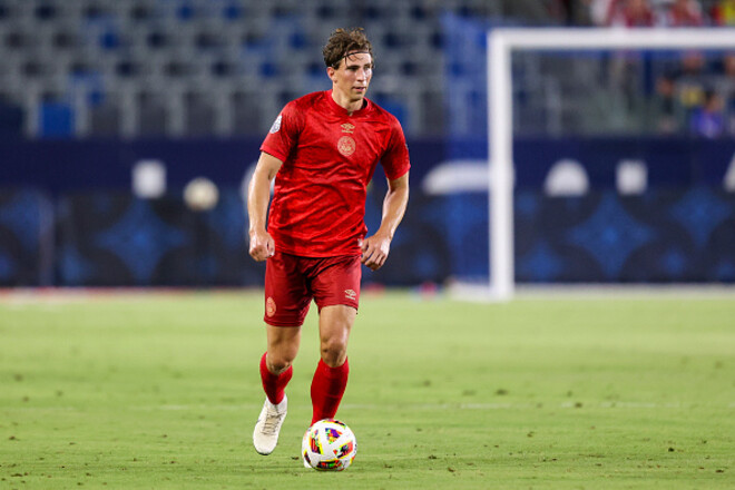 В борьбу за Забарного вмешался топ-клуб АПЛ