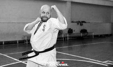 Склоним головы. Он грезил спортом, но война и гибель друзей все изменила
