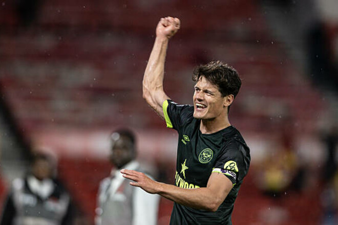 Арсенал зробив пропозицію щодо хавбека. Він є конкурентом Ярмолюка