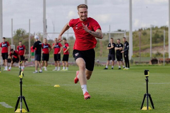 ФОТО. Верес провел интенсивную тренировку