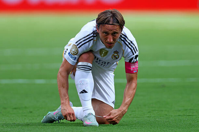 Все ж таки Італія. Відомо, де продовжить кар'єру Модрич