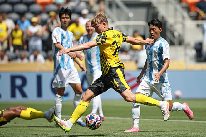 ВІДЕО. Свенссон відкрив рахунок для Борусії Д. Асист зробив Джоб Беллінгем