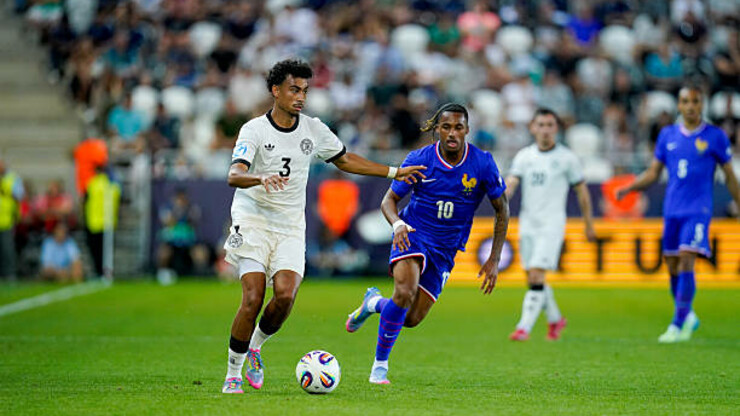 Німеччина розгромила Францію. Визначено фінальну пару молодіжного ЧЄ