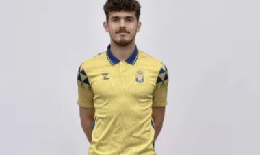 Умер 23-летний игрок Лас-Пальмаса, который попал в ДТП
