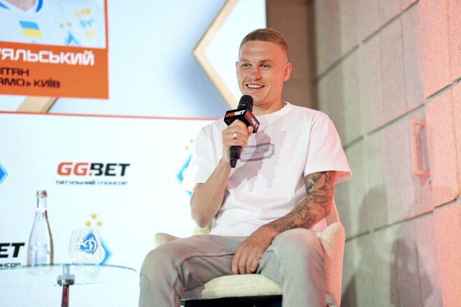 БУЯЛЬСКИЙ: «Динамо на клубном ЧМ выиграло бы не только у Окленда»