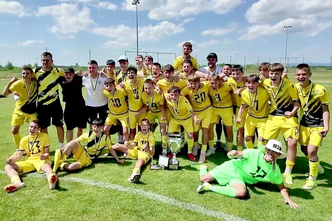 Рух виграв у Кривбасу у фіналі ДЮФЛУ U-15, Динамо посіло третє місце