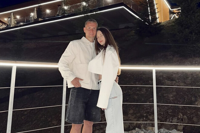 ФОТО. Игрок сборной Украины наконец показал свою девушку