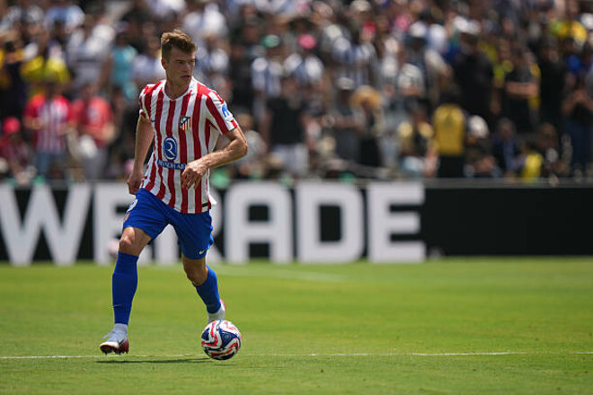 Фенербахче попытается подписать лидера Атлетико. Моуриньо дал зеленый свет