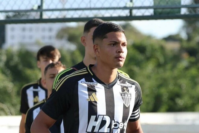 Источник: Металлист 1925 сделал предложение по трансферу бразильца