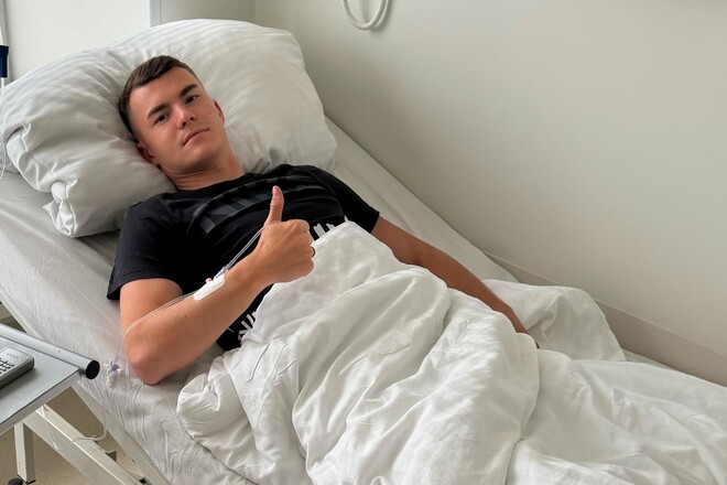 ФОТО. Кочергін успішно переніс операцію на травмованому коліні