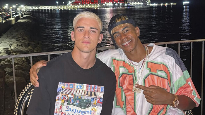 ФОТО. Футболист Барселоны кардинально сменил стиль. Ямаль не удержался