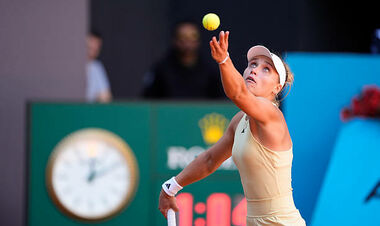 Стародубцева разгромно уступила 17-й ракетке на турнире WTA 125 в Париже