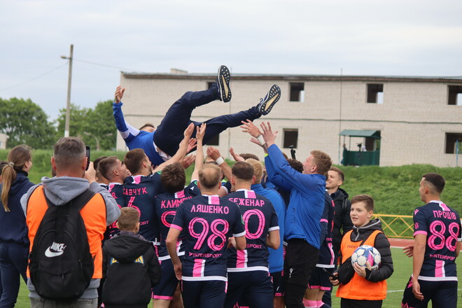 Первая лига. Эпицентр стал чемпионом, Металлист 1925 вышел на 2-е место