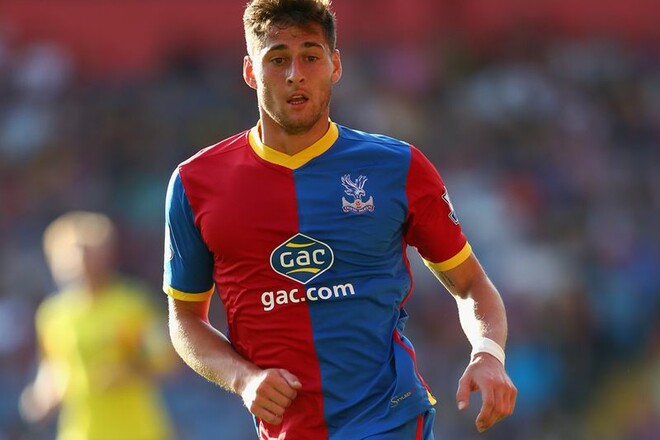 Ще один англійський футболіст залишає клуб після 13 років співпраці