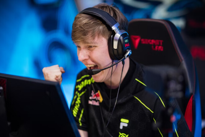 Українець r1nkle продовжив контракт зі шведським клубом з CS2