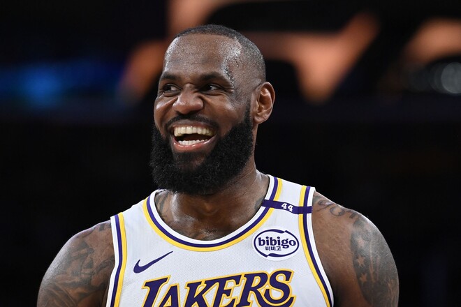 Анонс или мысли вслух? Друг Джеймса заявил, что тот сменит клуб