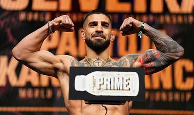 Будет жарко. Топурия и Оливейра взвесились накануне титульного поединка