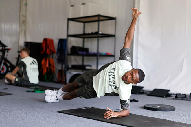 Реал пытается избавиться от звезды с огромной зарплатой. Есть предложение