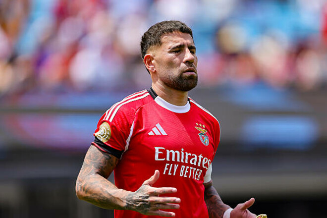 ОФІЦІЙНО. Бенфіка підписала новий контракт з чемпіоном світу, якому 37