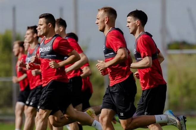 Верес проводить спаринг з тернопільською Нивою. Стартові склади