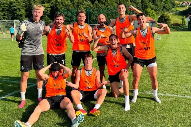 Зоря грає товариський матч з ФК Петролул. Стартові склади