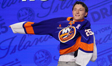 Чем запомнился драфт НХЛ в 2025 году?