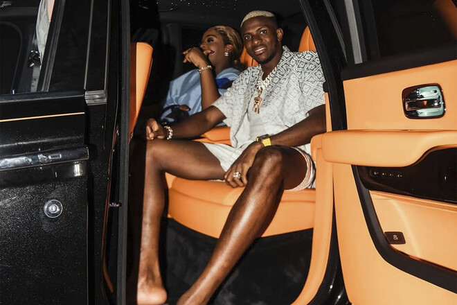 ФОТО. Осимхен сделал себе подарок – новый Rolls-Royce за впечатляющую сумму