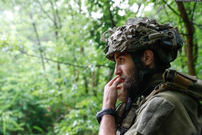 Схилимо голови. Футбол, лижі, трембітар КораЛЛів, смерть під Роботиним