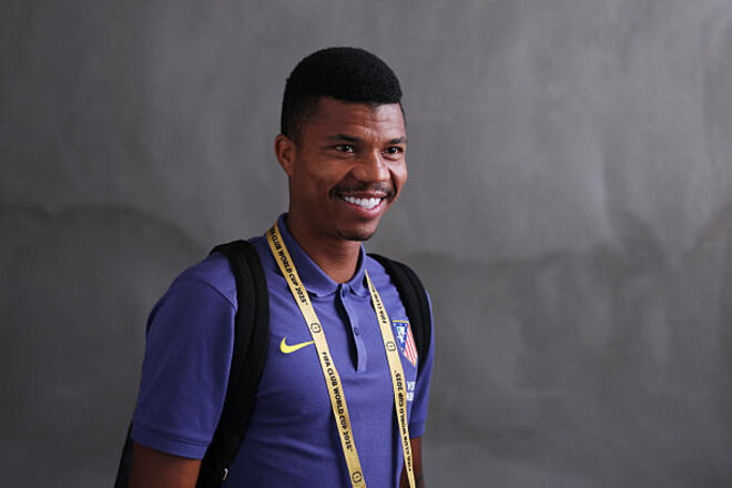 Снова не Ванат. Сандерленд закрыл трансфер игрока Атлетико