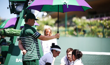 Two Finalist Wimbledon lost set and starred from the match 1/64 final