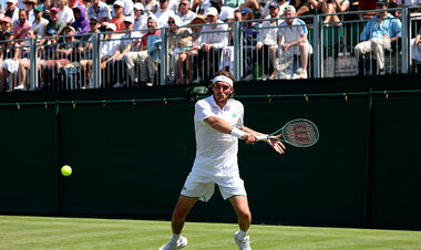 Cythus starred from the match on Wimbledon against the 113th racket, losing two networks