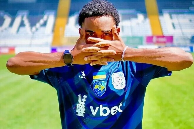 Ще один легіонер залишив Чорноморець