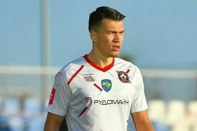 Єгор ТВЕРДОХЛІБ: «Патрік ван Леувен – амбітний тренер»