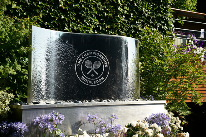 Букмекери оцінили шанси Світоліної та українок виграти трофей Вімблдона