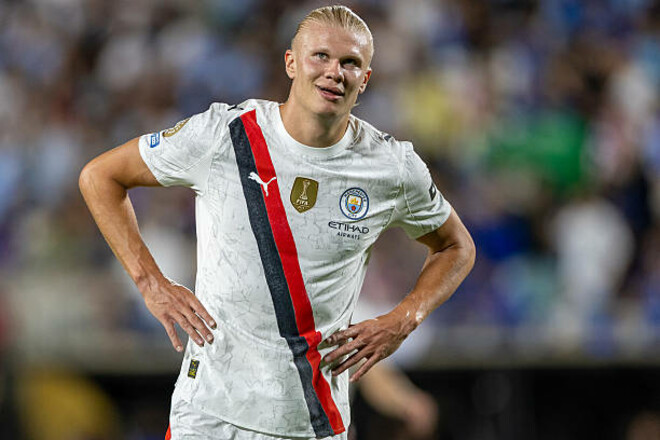 Супербомбардир. Холанд повторил достижение Месси