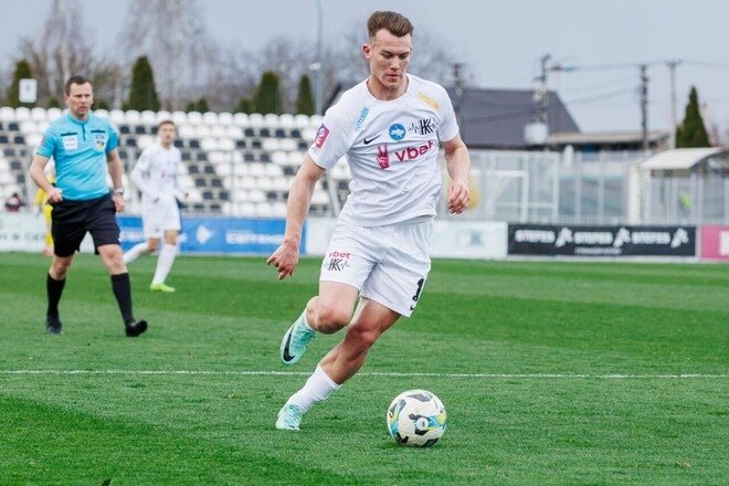 ОФІЦІЙНО. Форвард Колоса залишив клуб. Він повернеться до Металіста 1925