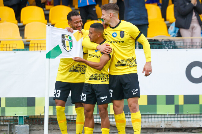 Работали 4 года. Александрия закончила партнерство с букмекерской конторой