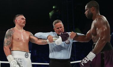 Боксер-чемпіон розповів, хто зараз може перемогти Усика і забрати всі пояси