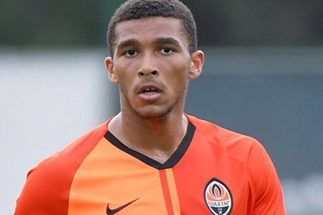 З локомотива зняли санкції, накладені за борг перед клубом Маріуполь