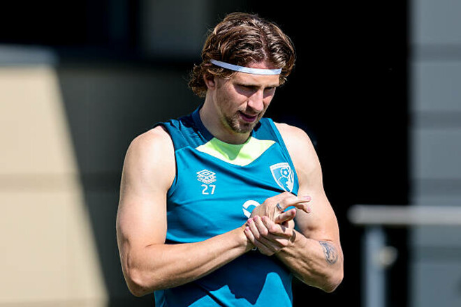 Не ПСЖ та Борнмут. Названо клуби, які можуть врятувати трансфер Забарного