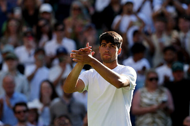 Алькарас стал еще на шаг ближе к защите титула на Уимблдоне-2025