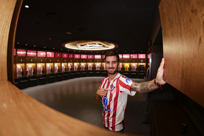 Алекс Баэна стал пятым самым дорогим трансфером Атлетико