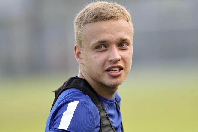 ОФИЦИАЛЬНО. Динамо подтвердило, что Царенко продолжит выступления в Польше