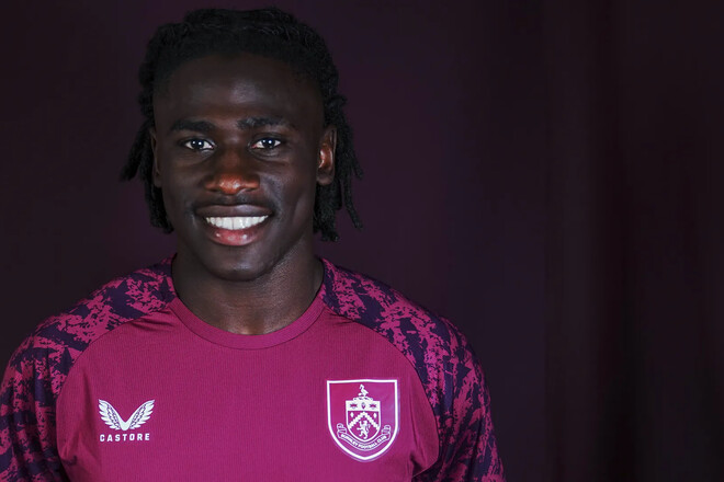 ОФІЦІЙНО. Проміняв Серію А на АПЛ. Вінгер молодіжки Франції покинув Лаціо