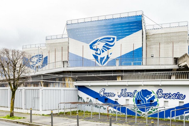 Клуб, де грали Пірло та Гвардіола, втратив професійний статус